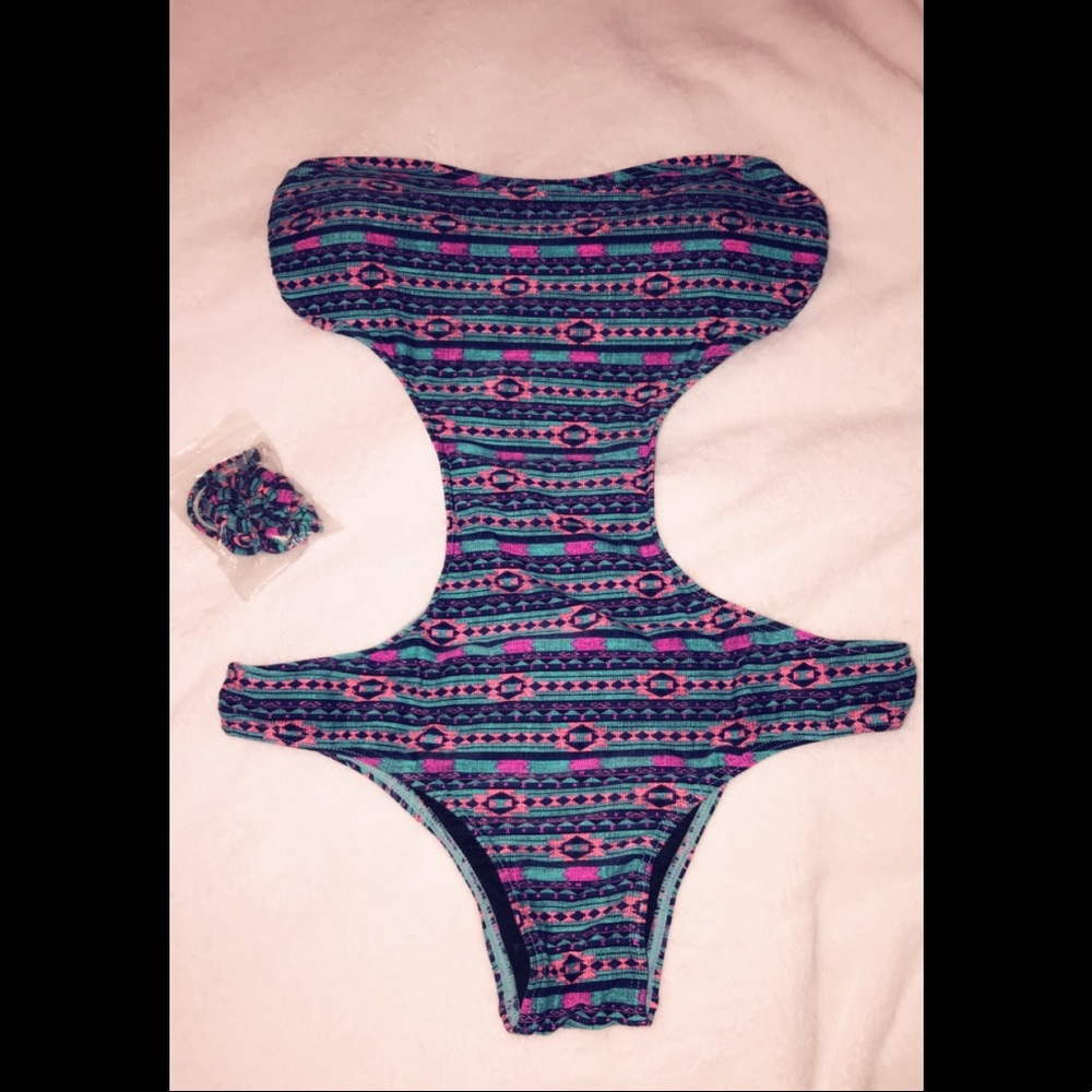 Billabong multicolor cutout one piece bikini -NWOT